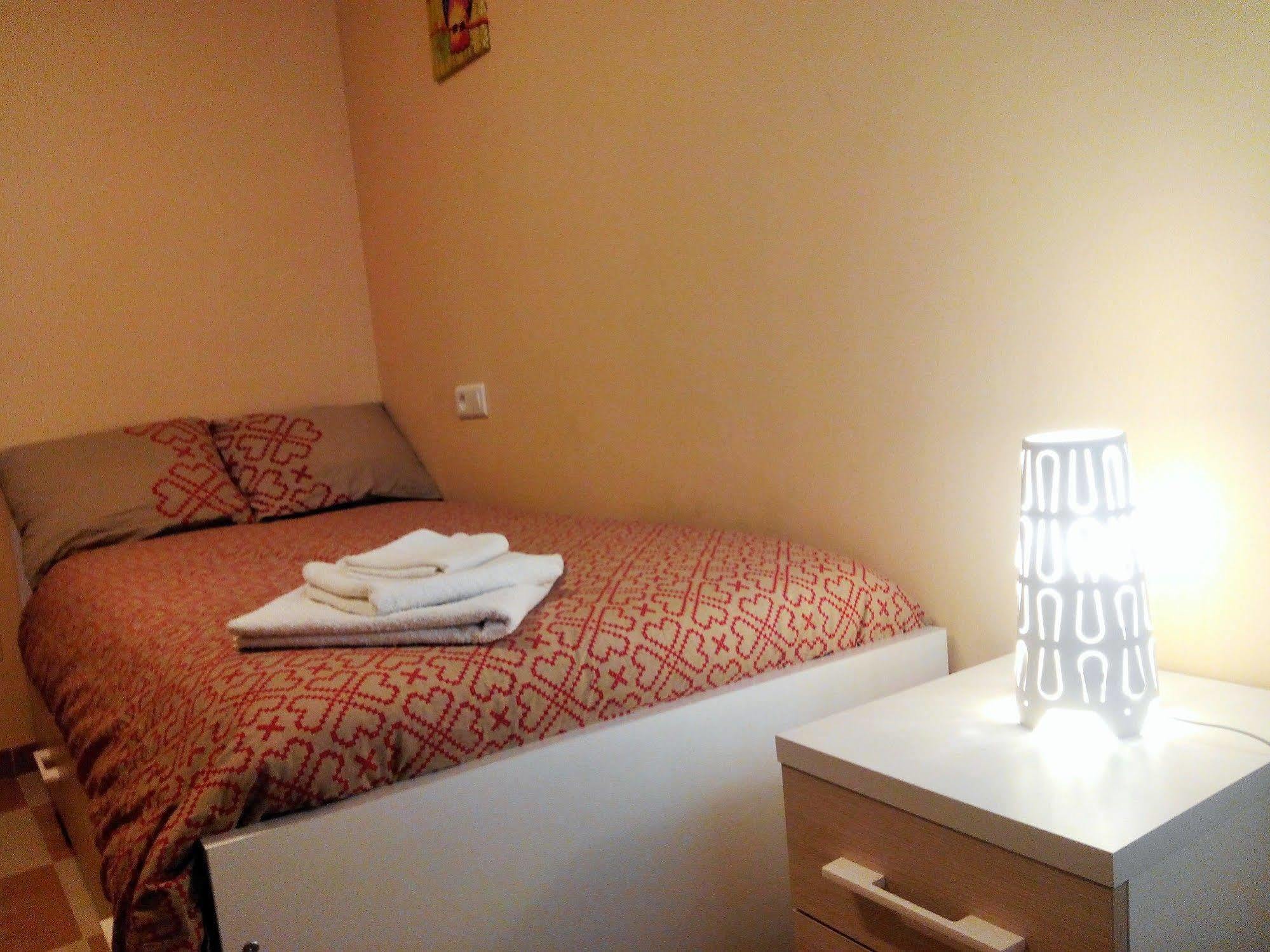 Apartamentos Decada Malaga Exterior photo